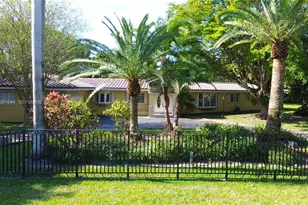 6282 SW 133rd St, Pinecrest, FL 33156 - Photo 3
