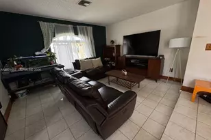 7010 SW 103rd Pl, Miami, FL 33173 - Photo 29