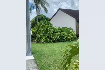 7010 SW 103rd Pl, Miami, FL 33173 - Photo 27