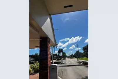 400 Mansfield J #J, Boca Raton, FL 33434 - Photo 3