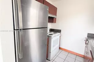 1551 NE 8th St, Homestead, FL 33033 - Photo 3
