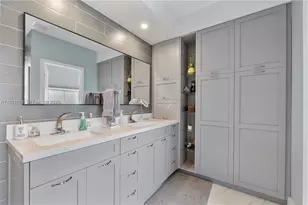 1975 SE 14th St, Homestead, FL 33035 - Photo 9