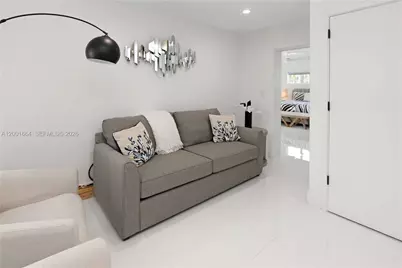 1220 Azalea Cres, Hollywood, FL 33019 - Photo 31
