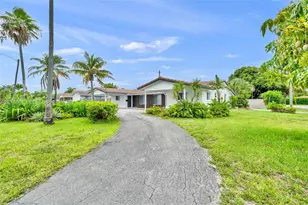 1611 NE 50th Ct, Fort Lauderdale, FL 33334 - Photo 19
