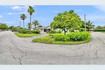 1611 NE 50th Ct #1, Fort Lauderdale, FL 33334 - Photo 21
