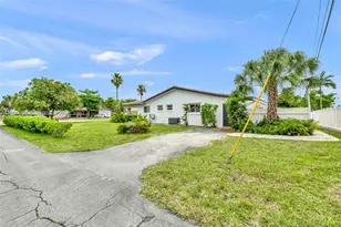 1611 NE 50th Ct, Fort Lauderdale, FL 33334 - Photo 15