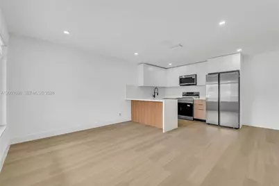 1611 NE 50th Ct #2, Fort Lauderdale, FL 33334 - Photo 1