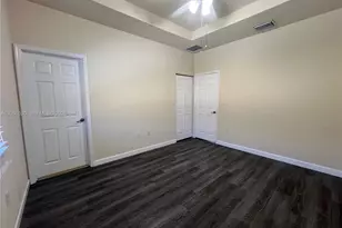 8913 W 35th Way, Hialeah, FL 33018 - Photo 5