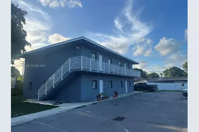 587 NW 100th St #C, Miami, FL 33150 - Photo 1
