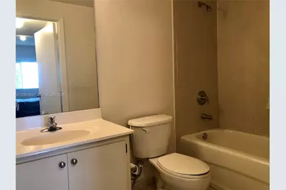7290 NW 114th Ave #209-7, Doral, FL 33178 - Photo 11