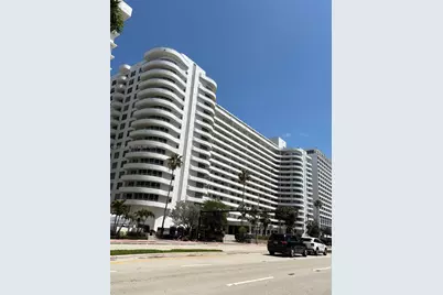 5555 Collins Ave #8S, Miami Beach, FL 33140 - Photo 1