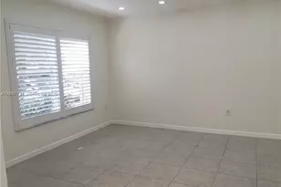213 E Forest Oak Cir, Davie, FL 33325 - Photo 9