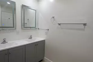 213 E Forest Oak Cir, Davie, FL 33325 - Photo 29