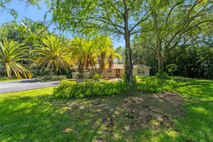 11401 SW 102nd Ave, Miami, FL 33176 - Photo 1