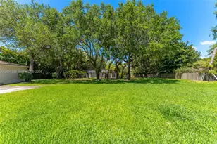 11401 SW 102nd Ave, Miami, FL 33176 - Photo 45
