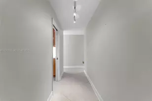 11401 SW 102nd Ave, Miami, FL 33176 - Photo 17
