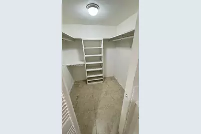 2025 NE 164th St #616, North Miami Beach, FL 33162 - Photo 3
