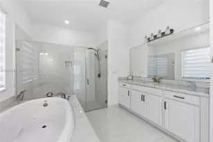 9220 E Meridian Dr, Parkland, FL 33076 - Photo 25