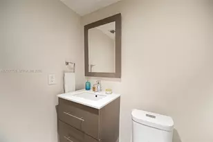 16485 Collins Ave, Sunny Isles Beach, FL 33160 - Photo 19