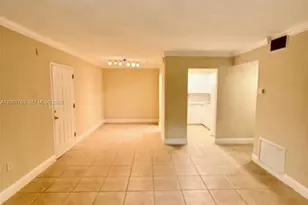 10403 N Kendall Dr, Miami, FL 33176 - Photo 19