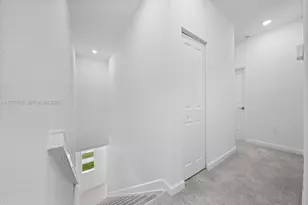 715 SE 15th St, Homestead, FL 33034 - Photo 33