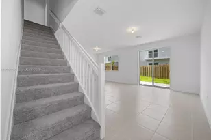 715 SE 15th St, Homestead, FL 33034 - Photo 15