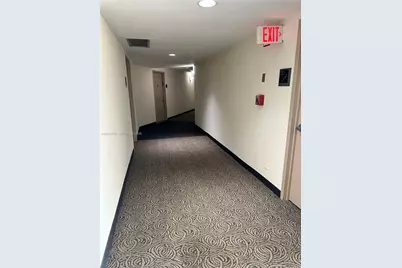 100 Bayview Dr #1006, Sunny Isles Beach, FL 33160 - Photo 25