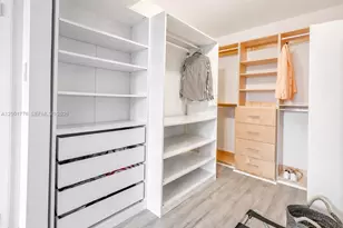 16565 NE 26th Ave, North Miami Beach, FL 33160 - Photo 13