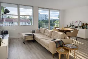 16565 NE 26th Ave, North Miami Beach, FL 33160 - Photo 3