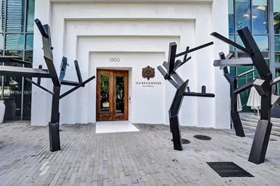 1300 S Miami Ave #3111, Miami, FL 33130 - Photo 3