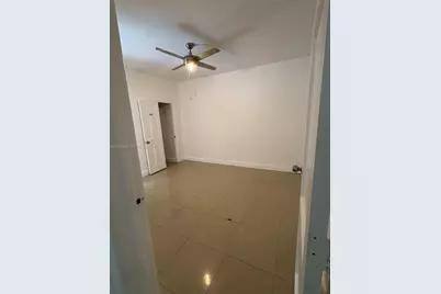 1560 NW 25th Ave #1, Miami, FL 33125 - Photo 21