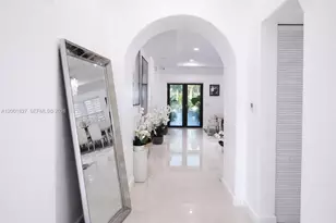 8537 NW 39th Ct, Cooper City, FL 33024 - Photo 3
