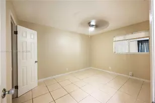 131 NW 57th St, Oakland Park, FL 33309 - Photo 13