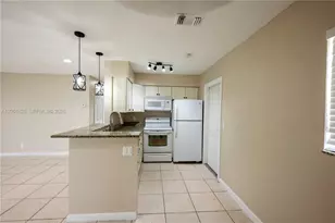 131 NW 57th St, Oakland Park, FL 33309 - Photo 7