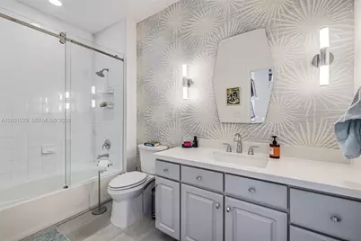 2001 Biscayne Blvd #2617, Miami, FL 33137 - Photo 19