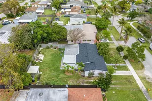 9771 Martinique Dr, Cutler Bay, FL 33189 - Photo 29