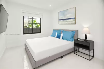 733 Michigan Ave #5, Miami Beach, FL 33139 - Photo 7