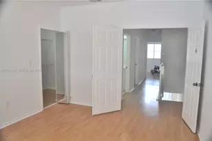 8261 NW 107 Ct, Doral, FL 33178 - Photo 15