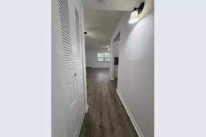 800 SW 131st Ave #311F, Pembroke Pines, FL 33027 - Photo 7