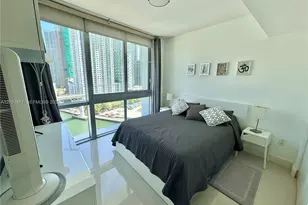 350 S Miami Ave, Miami, FL 33130 - Photo 17