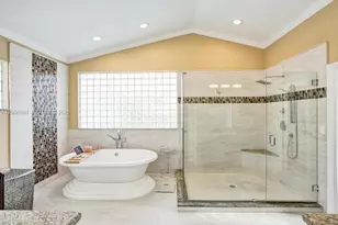 9921 NW 60th Pl, Parkland, FL 33076 - Photo 13