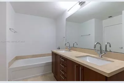 1111 SW 1st Ave #3222-N, Miami, FL 33130 - Photo 7
