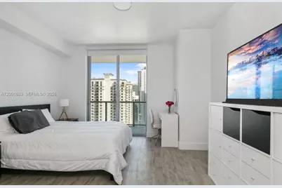 1111 SW 1st Ave #3222-N, Miami, FL 33130 - Photo 5