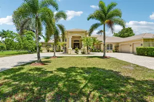 13457 Majestic Way, Cooper City, FL 33330 - Photo 5