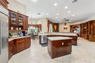 13457 Majestic Way, Cooper City, FL 33330 - Photo 15
