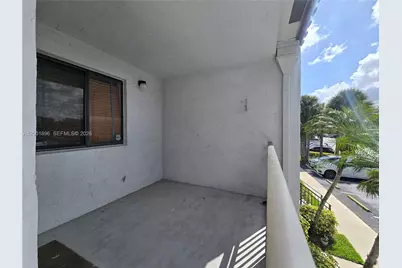 310 Racquet Club Rd #204, Weston, FL 33326 - Photo 7