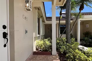 6109 NW 171st St, Hialeah, FL 33015 - Photo 3