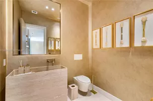 707 NE 77th St, Miami, FL 33138 - Photo 33