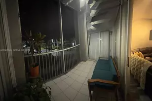 9725 NW 52nd St, Doral, FL 33178 - Photo 25