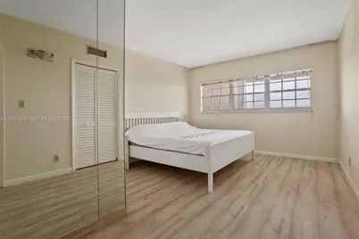 3100 N Palm Aire Dr #703, Pompano Beach, FL 33069 - Photo 11
